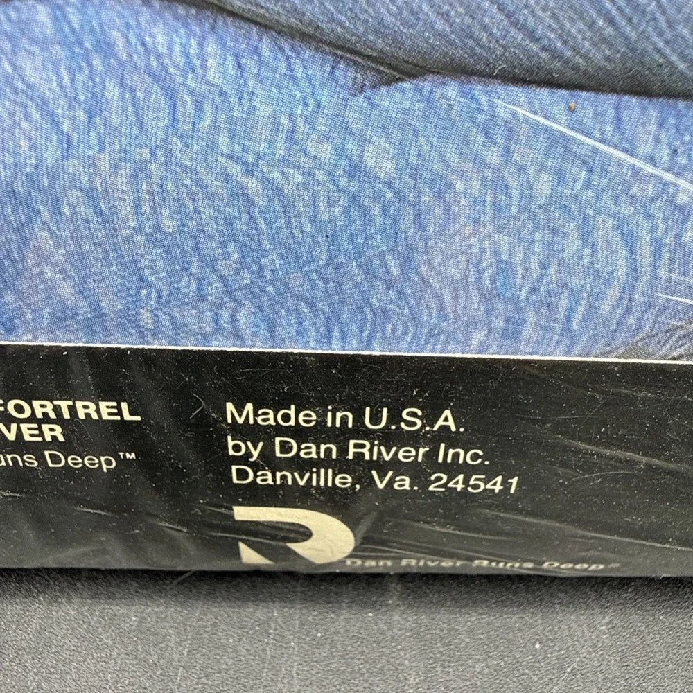 Vintage Sealed Marimekko Dan River ONE King‎ Flat Sheet 108 x 102 in Crayon Blue